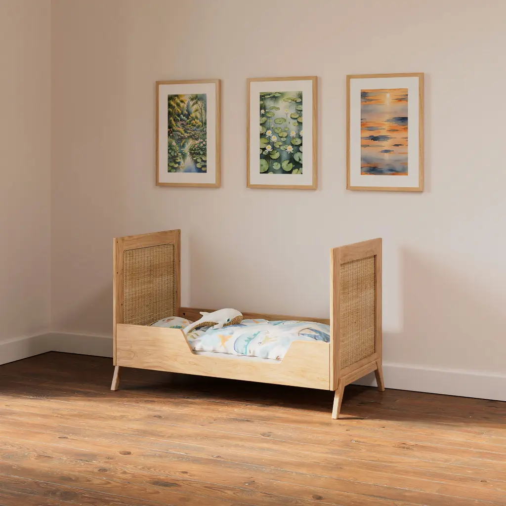 theo-bebe-eco-friendly-baby-furniture-meuble-bebe-ecoresponsable-marelia-maa01158-Lit-bebe-evolutif-baby-cot-convertible-60-120-bois-massif-solid-wood-image-14.webp