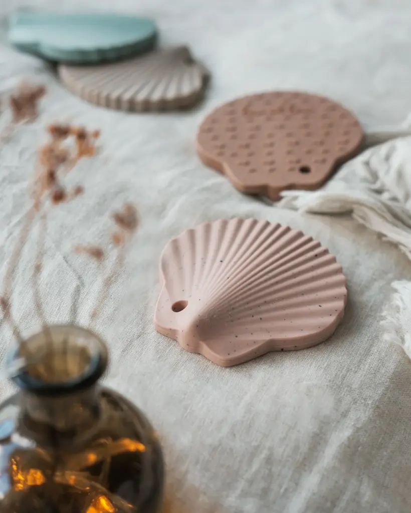 Anneau de dentition en silicone en forme de coquille - Léo et Léa 
